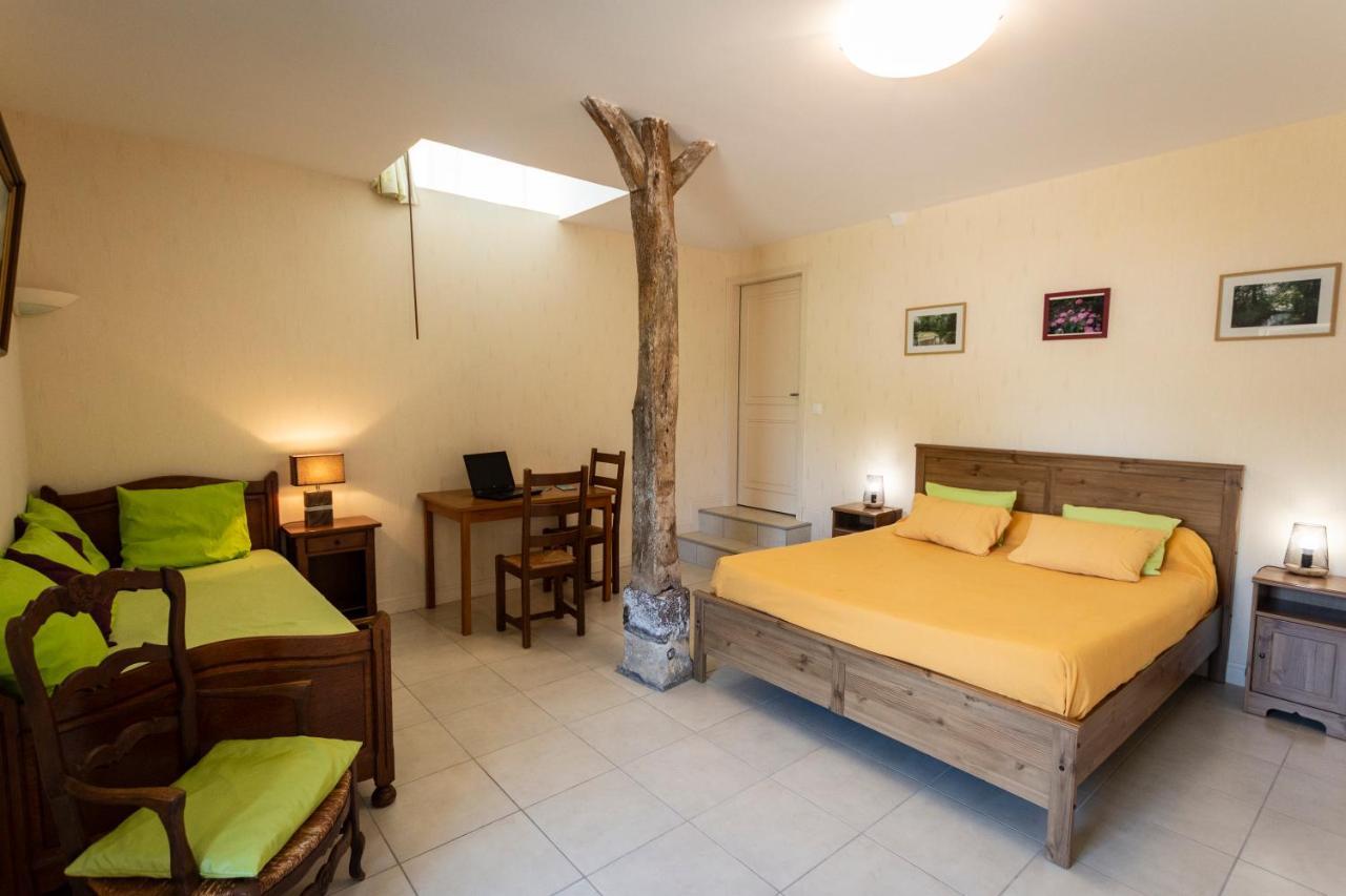 La Haye Gites Et Chambre D'Hotes Avrillé Εξωτερικό φωτογραφία